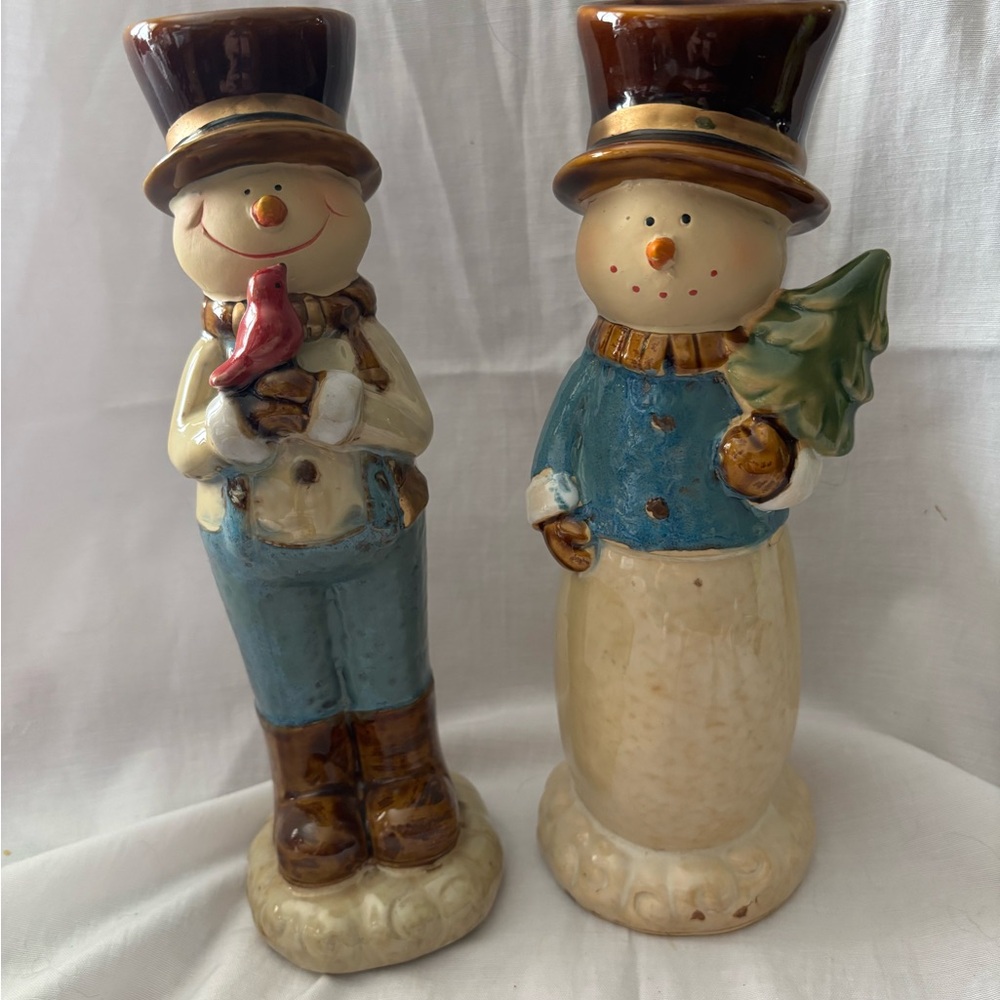 Charming Snowman Figurines Set - Blue and Brown